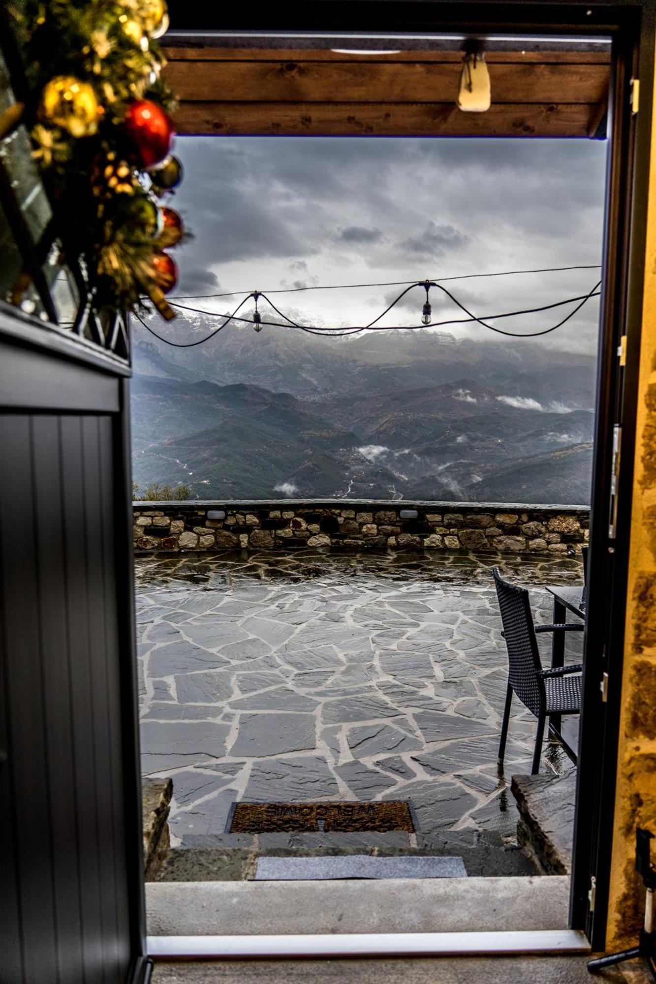 Tovouno Guest House Plaka  Екстериор снимка