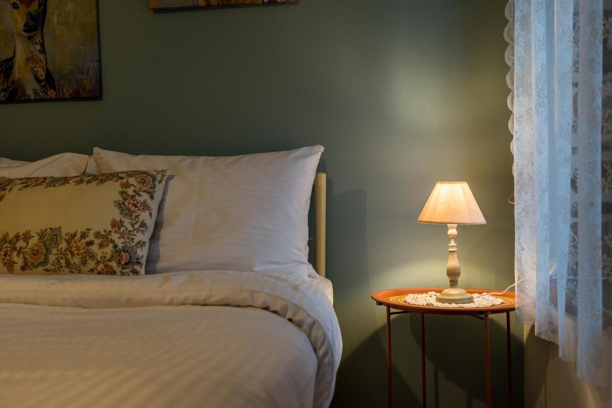 Tovouno Guest House Plaka  Екстериор снимка